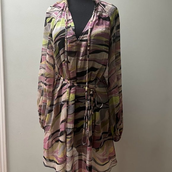 NWT Ted Baker London Zeenaa Blouson Sleeve Mini Dress in Dusky Pink size 2 (4-6) - Picture 4 of 9